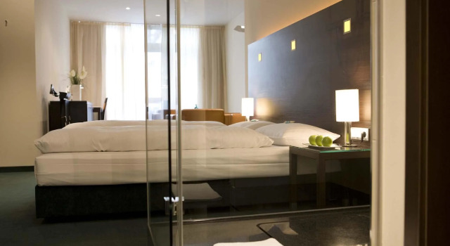 Flemings Hotel Frankfurt Hamburger Allee, Забронировать Отель Отели Франкфурт-на-Майне 4 звезды, рядом с Зенкенбергский музей, 4*