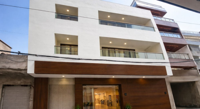 Hotel Kasa Nest, Забронировать Отель Отели Нью-Дели с бассейном, Бассейн