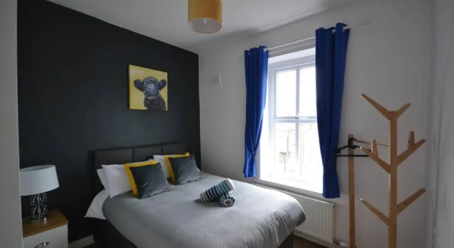 * Glossop Retreat * 3 Dbl Bed House*, Reservar Hotel Glossop Derbyshire