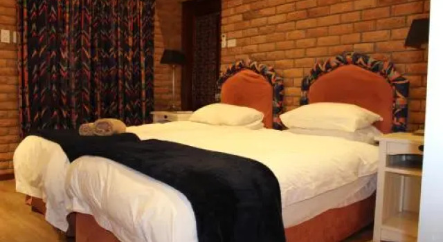 Bokmakierie Country Lodge, Book Hotel Hoteller i Battlefields med parkering, Parkering