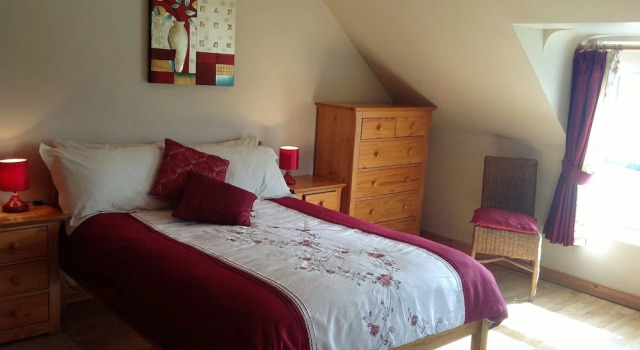 Коттедж с 4 комнатами Beachview Cottage