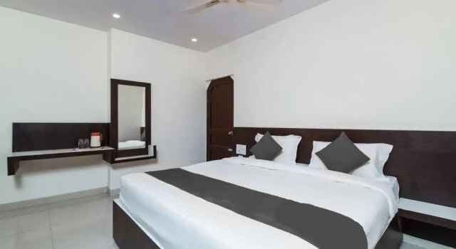Sri Raghavendra Inn