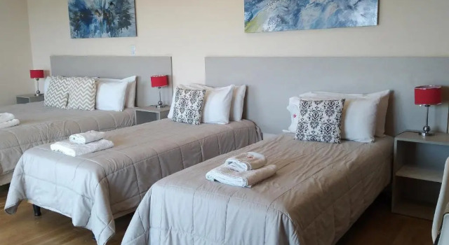 Четырёхместный номер Standard Apart Hotel Quijote by DOT Suites