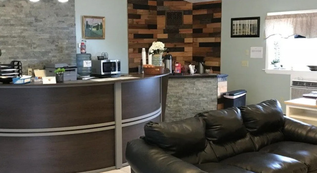 Knights Inn Ellsworth Bar Harbor, Забронировать Отель Отели Мэна с парковкой, Парковка