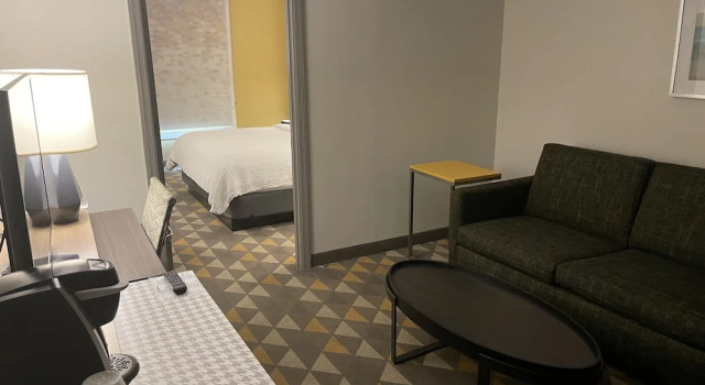 Люкс c 1 комнатой Holiday Inn Martinsburg by IHG