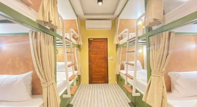 Кровать в общем номере Sierra Hostel