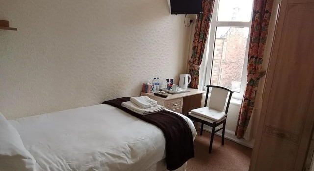 Lindean Guest House, Забронировать Гостевой дом Гостевые дома Дамфрис, рядом с Гольф-клуб "Дамфрис-энд-Каунти", Гостевой дом