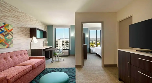 Двухместный люкс Accessible c 1 комнатой Home2 Suites By Hilton Woodland Hills Los Angeles