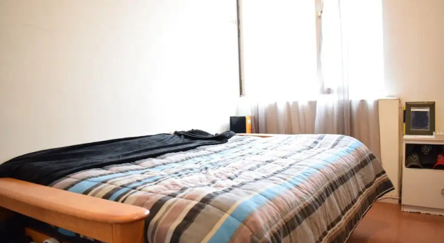 Studio Flat Next to Regent's Park Sleeps 2, Varaa Huoneisto Asunnot kohteessa Merseyside, Huoneisto
