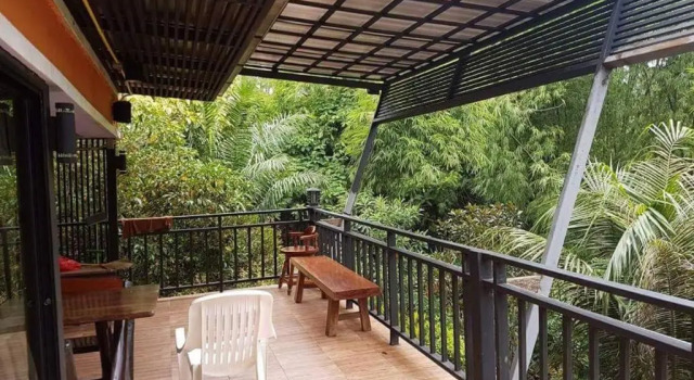 Бунгало Kaengkrachan River Hut