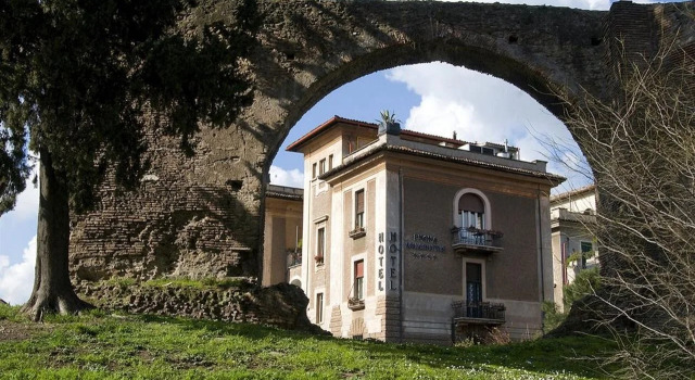 Hotel Emona Aquaeductus