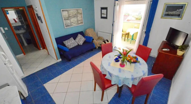 Апартаменты c 1 комнатой с балконом и с видом на море Villa Batur