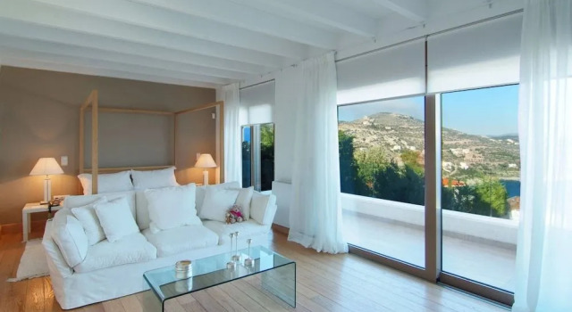 Seaview Peninsula Villa