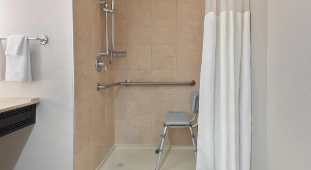 Люкс Fairfield Inn & Suites by Marriott Lexington North