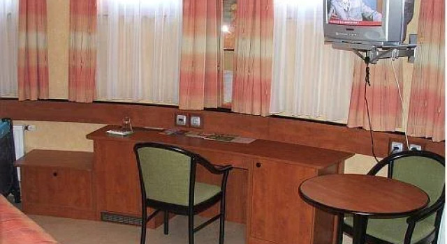 Corner Motel, Buchen Sie Motel Motels in Western Transdanubia, Motel