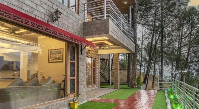 5 BHK by Bryll Homes, Book Hotel Kasauli 