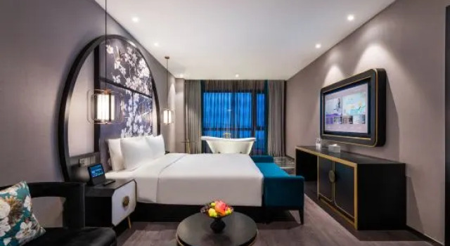 Люкс Crystal Orange Hotel (Dandong Zhongchao Yalu River Bridge Jiangjing Shop)