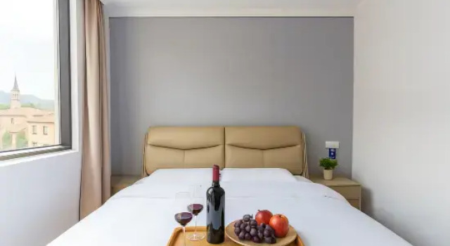 Люкс Lambe 0 Pressure Hotel (Bengbu Railway Station Store)