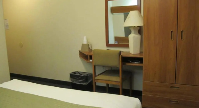 Standard Zimmer Eagle River Microtel