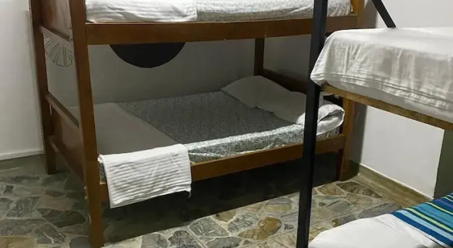 Кровать в общем номере Lady Mom Hostal