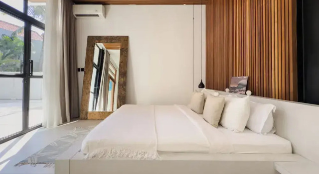 Baliwood Residence Villas by BREIG