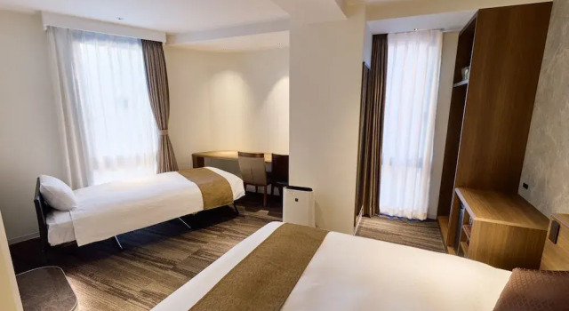 Трёхместный номер Deluxe Ginza International Hotel