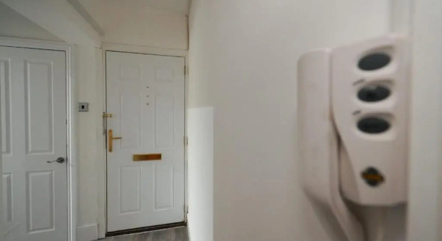 Birmingham BHX-HS2 -NEC APARTMENT, Varaa Huoneisto Kingshurst Solihull