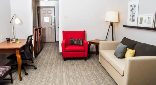 Люкс Country Inn & Suites by Radisson, Winchester, VA