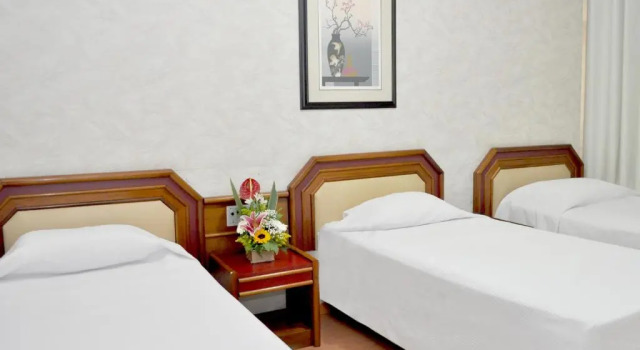 Трёхместный номер Standard Caravelle Palace Hotel
