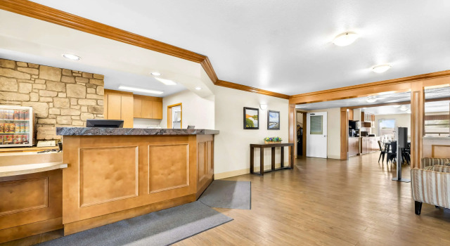 SureStay Plus Hotel by Best Western Drumheller, Rezerwuj Hotel Drumheller 