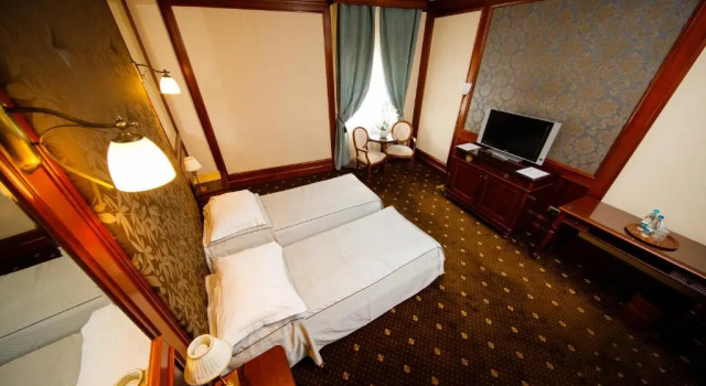 Standard Twin room Hotel Select