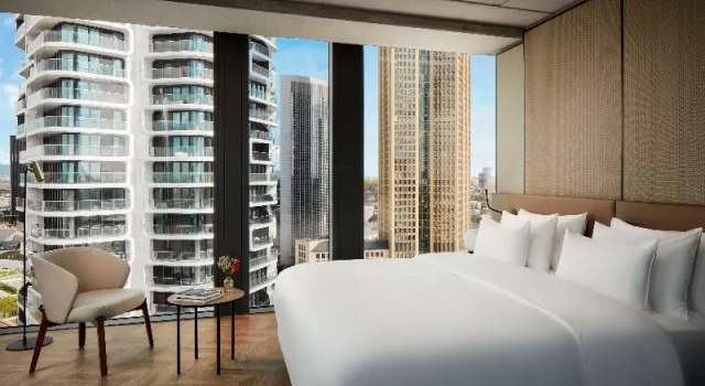 Двухместный номер Premium NH Collection Frankfurt Spin Tower