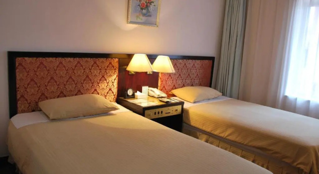 Двухместный номер Superior Capital Garden Hotel