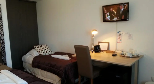 Трёхместный номер Standard Hôtel Lideal le Mountbatten