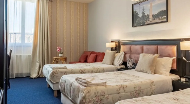 Номер Deluxe HOTEL ROYAL Paris Ivry