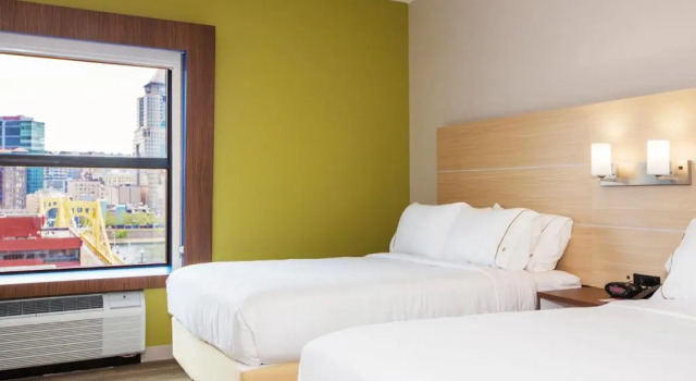 Двухместный номер Deluxe Holiday Inn Express & Suites Pittsburgh North Shore by IHG