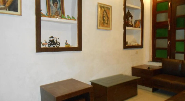 Silver Ganges Paying Guest House, Забронировать Гостевой дом Варанаси штат Уттар-Прадеш, рядом с Bharat Mata Temple