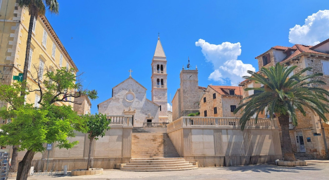 Apartment Jadranka, Rezerwuj Apartament Hotele w Split Region z parkingiem, Parking
