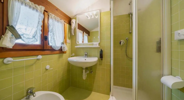 Номер Economy Royal Hotel Cortina