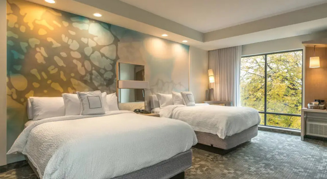 Четырёхместный номер Standard Courtyard by Marriott West Springfield