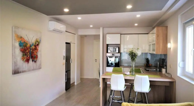 Апартаменты Deluxe Apartments Villa Vujcic