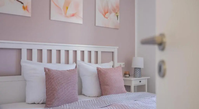 Luftkurort - 5 Sterne Ferienhaus - See-Kamin-Sauna-Garten, Забронировать Отель Бизнес-отели Краков-ам-Зе, 4* 5*