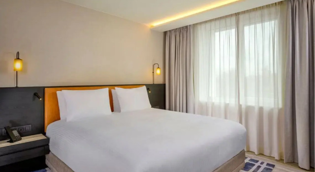 Полулюкс Courtyard by Marriott Ghent