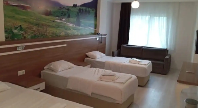Larok Hotel, Забронировать Отель Отели Акчаабат с парковкой, Парковка