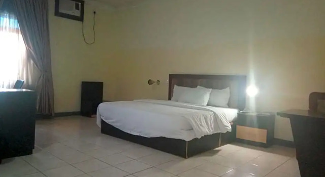 Люкс Peace Haven Hotel