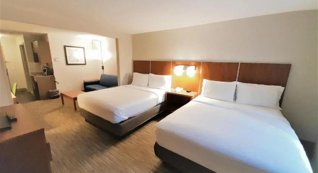 Двухместный номер Deluxe Holiday Inn Express Hotel & Suites Wake Forest - Raleigh North by IHG