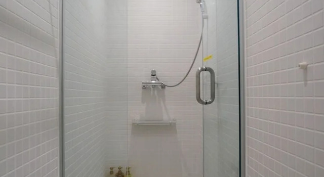 Кровать в общем номере (женский номер) Piece Hostel Kyoto