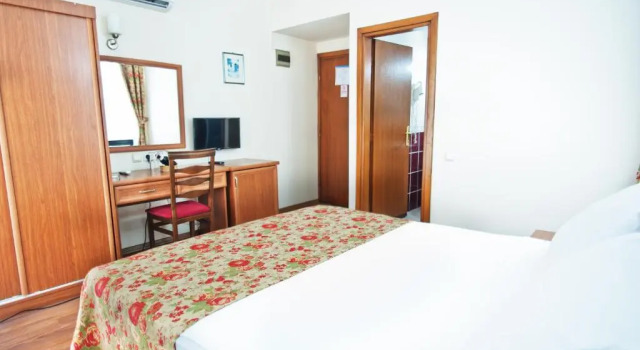 Двухместный номер Standard Triana Hotel