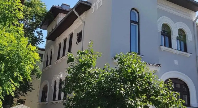 Villa Timo, Забронировать Вилла Виллы Бухареста, рядом с Штефан чел Маре, Вилла