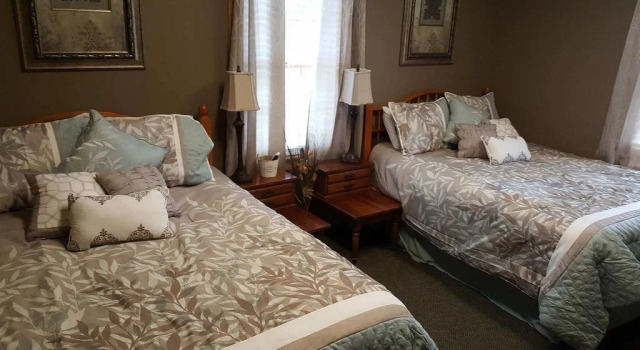 The Bradford Inn, Book Pension Hoteller i Pennsylvania med parkering, Parkering